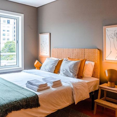 Sunny Studio In The Heart Of Lapa - 5Min Walk To Metro! Porto Eksteriør billede