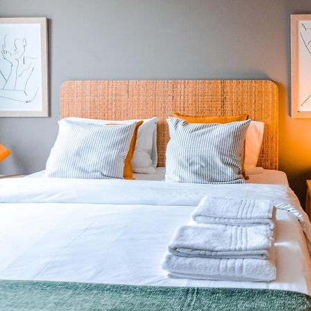 Sunny Studio In The Heart Of Lapa - 5Min Walk To Metro! Porto Eksteriør billede
